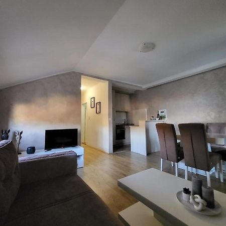 Apartman Crown Vrnjačka Banja Buitenkant foto