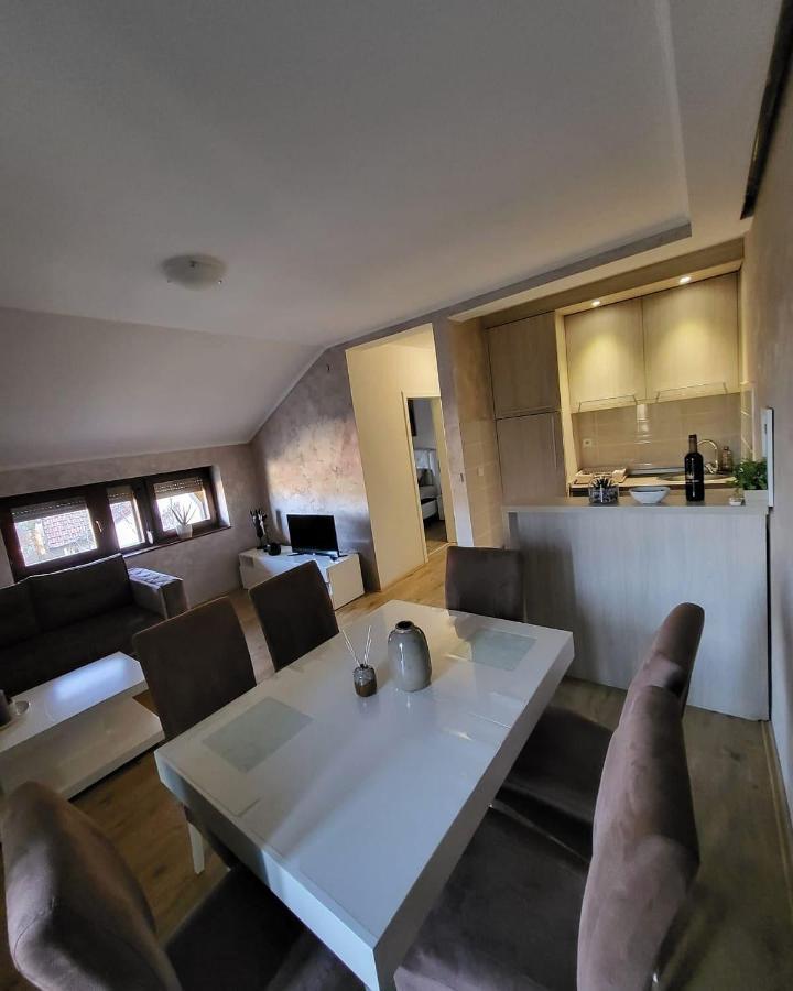 Apartman Crown Vrnjačka Banja Buitenkant foto