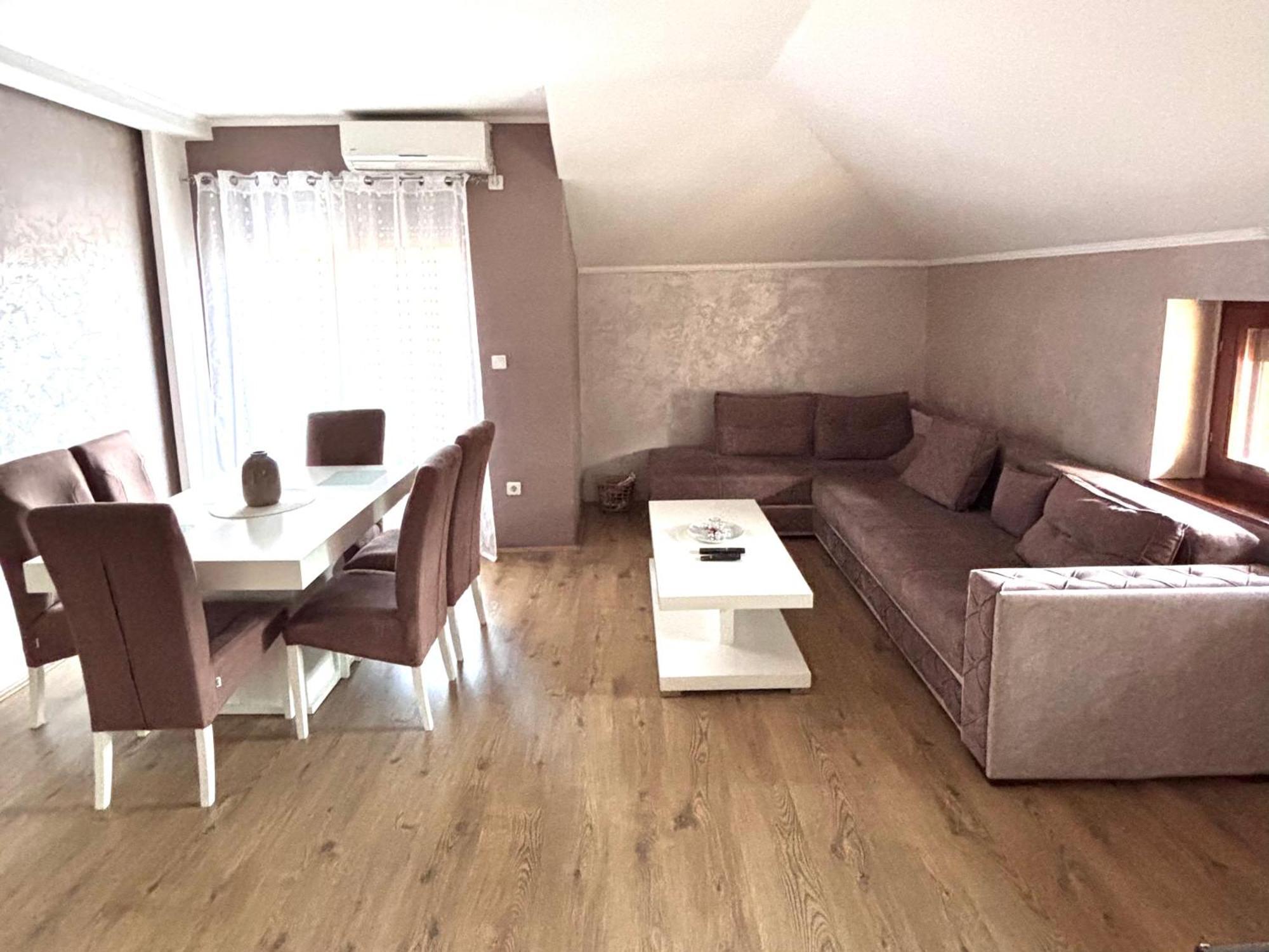 Apartman Crown Vrnjačka Banja Buitenkant foto