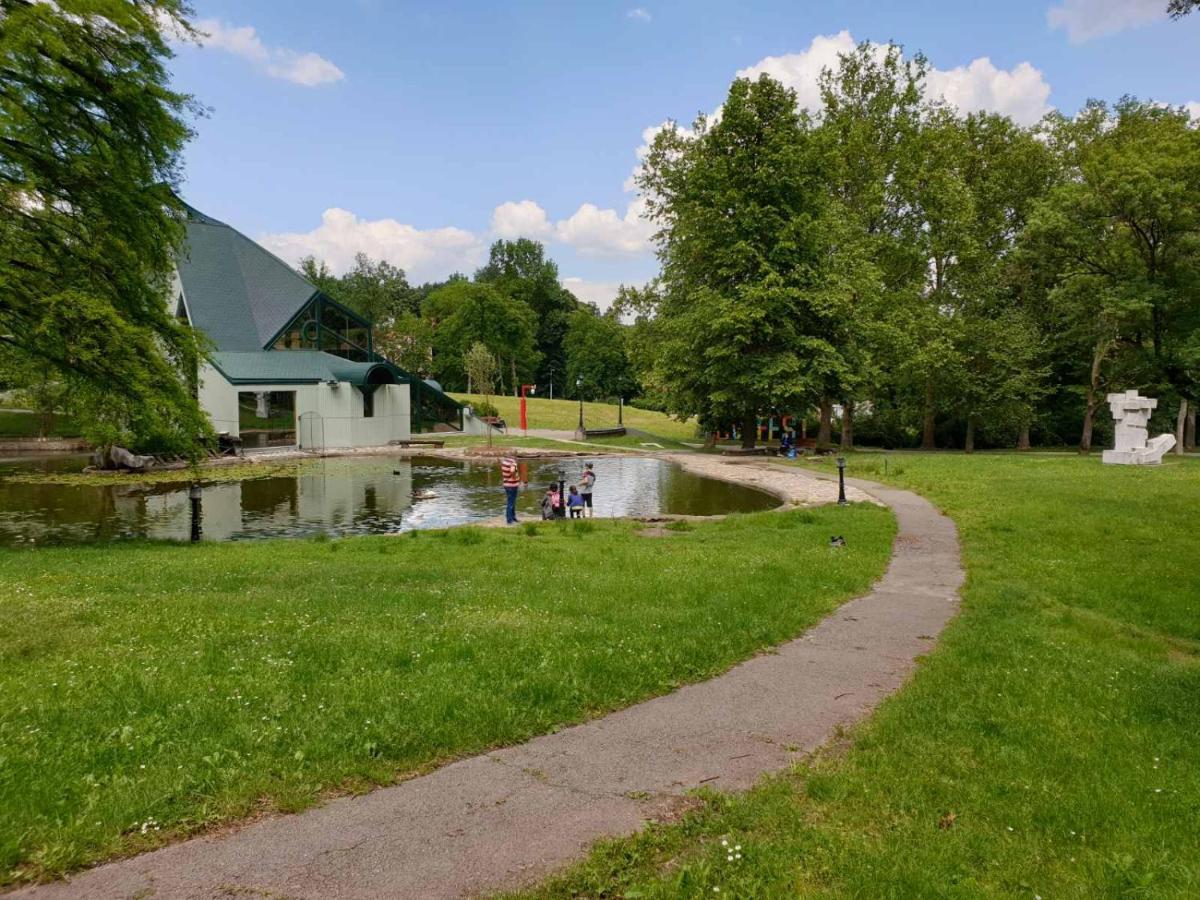 Apartman Crown Vrnjačka Banja Buitenkant foto
